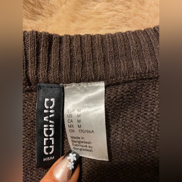 H&M short cardigan medium - Picture 5 of 5